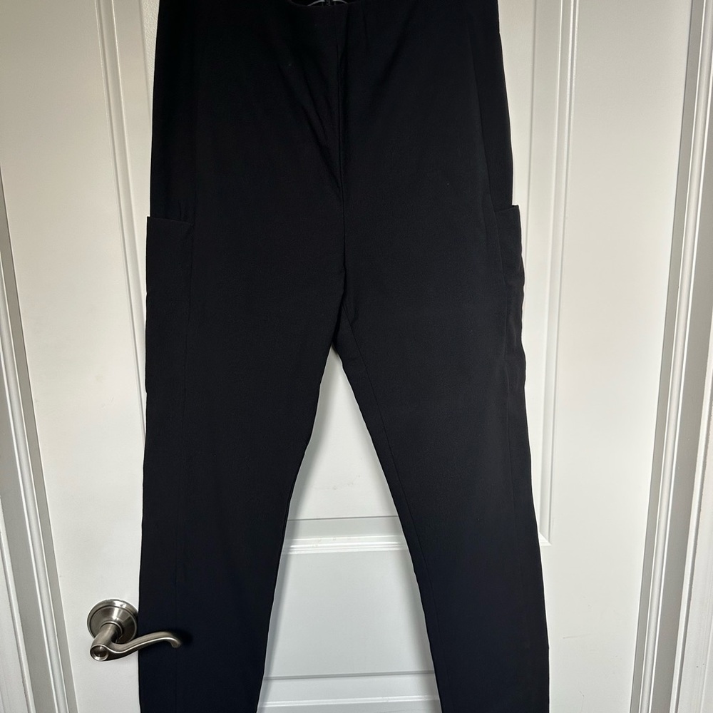 Athleta Black Ankle Pants 8T - Picture 3 of 11